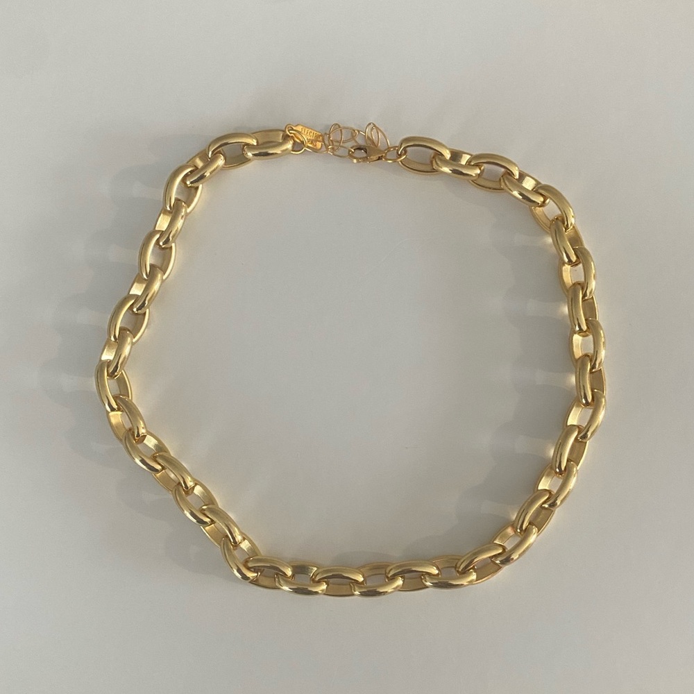 Electric Picks sold out gold chain choker- never worn!